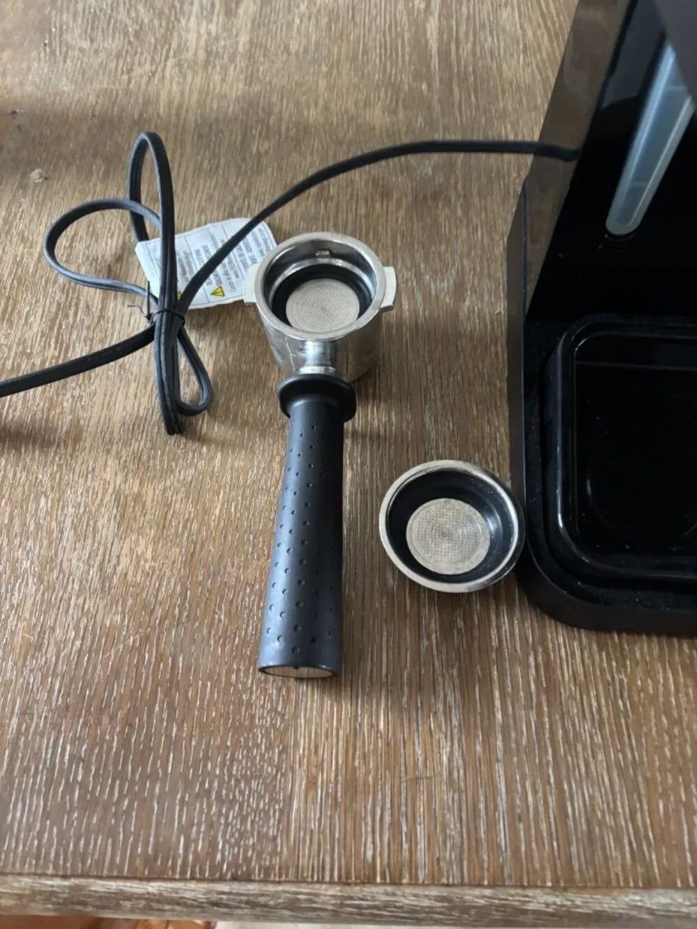 Delonghi Stilosa Espresso Machine EC260BK 15-Bar Pressure Frothing Wand